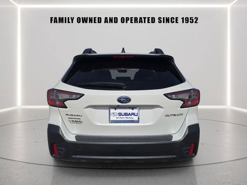 Certified 2021 Subaru Outback Premium w/ Popular Package #1 AWD/4WD image 4