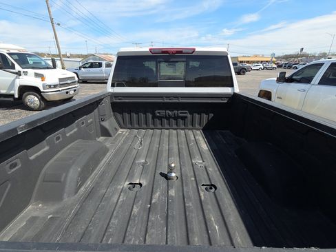 Used 2025 GMC Sierra 3500 Denali Ultimate image 6