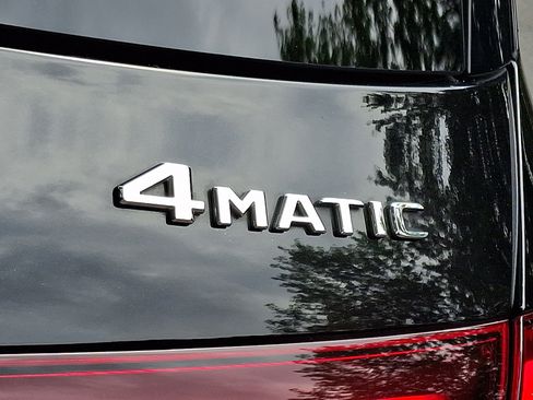 Used 2025 Mercedes-Benz GLE 450 4MATIC image 30