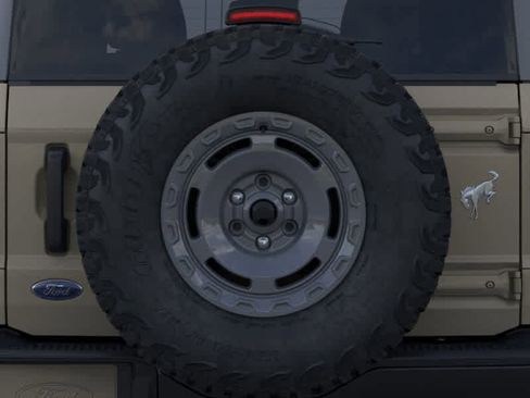 New 2025 Ford Bronco Badlands w/ Sasquatch Package image 24