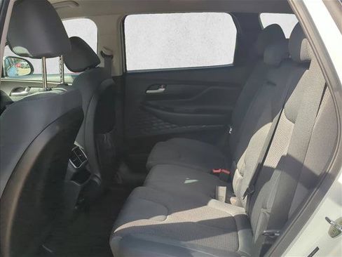 Used 2020 Hyundai Santa Fe SE image 20