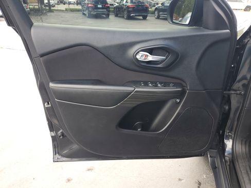 Used 2015 Jeep Cherokee Latitude image 13