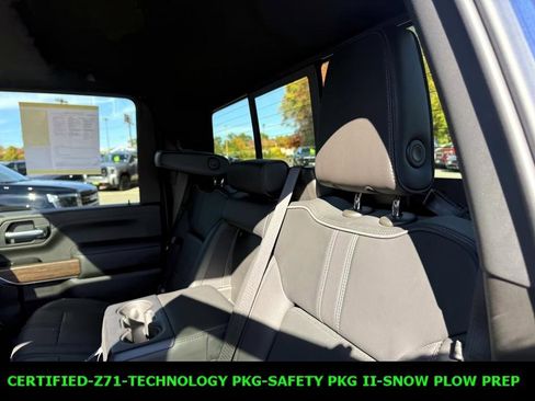 Certified 2022 Chevrolet Silverado 2500 High Country w/ Z71 Off-Road Package image 8