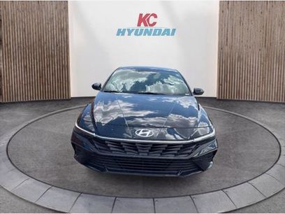 New 2025 Hyundai Elantra Sport
