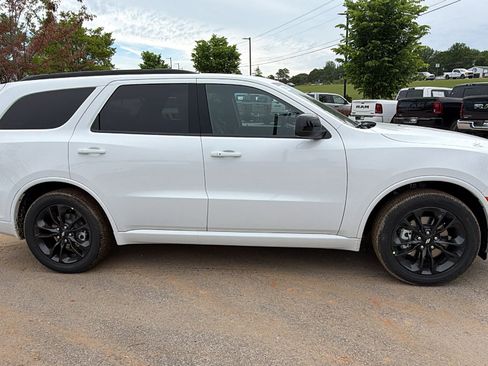 New 2026 Dodge Durango GT w/ Blacktop Package RWD image 7