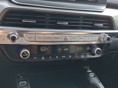 Certified 2022 Kia Telluride S AWD/4WD image 17