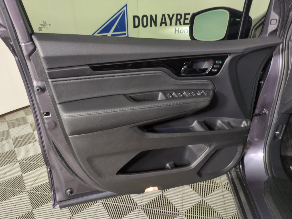 Certified 2026 Honda Odyssey Elite image 15