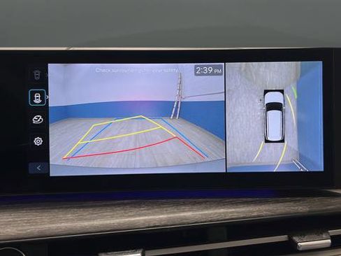 Used 2024 Hyundai Santa Fe Limited image 15