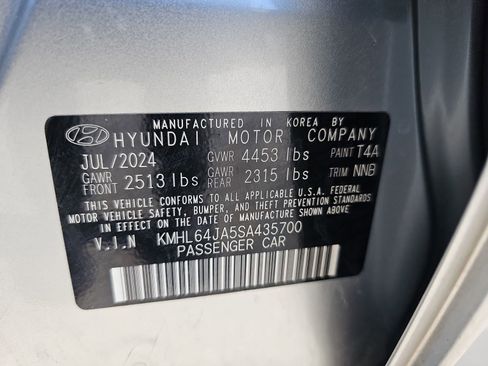 Used 2025 Hyundai Sonata SEL FWD image 38