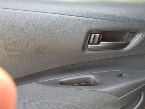 Used 2024 Toyota Corolla LE FWD image 10