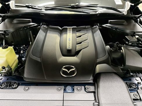 Used 2024 MAZDA CX-90 Plug-In Hybrid w/ Premium Pkg AWD/4WD image 35