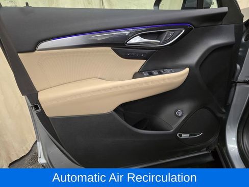 Used 2025 Buick Envision Preferred image 13