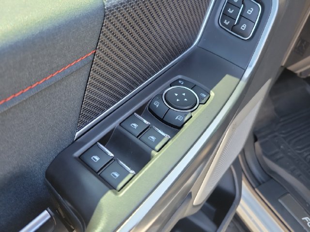 Used 2023 Ford F150 Raptor w/ Raptor 37 Performance Package AWD/4WD image 17