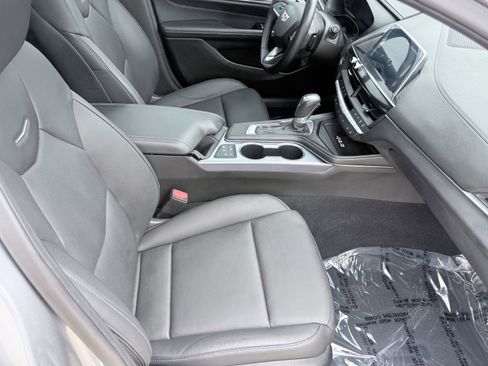 Used 2025 Cadillac CT4 Premium Luxury image 45