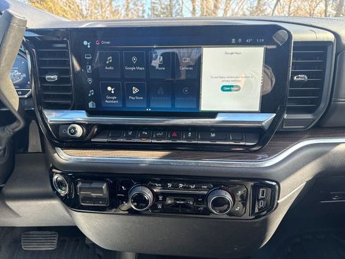 Used 2025 Chevrolet Silverado 2500 LT w/ All Star Edition image 26