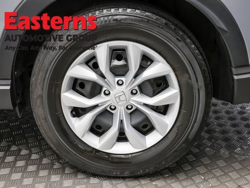Used 2024 Honda CR-V LX image 8