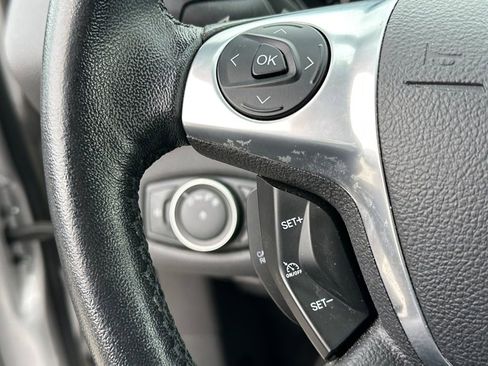 Used 2016 Ford Escape SE w/ SE Leather Comfort Package image 19