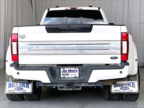 Used 2022 Ford F350 Platinum image 4