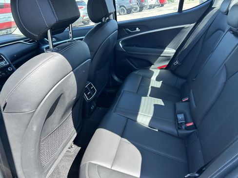 Used 2026 Genesis G70 2.5T AWD/4WD image 11