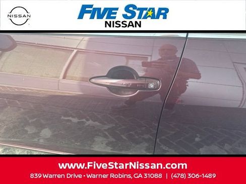 Used 2025 Nissan Sentra SV FWD image 14