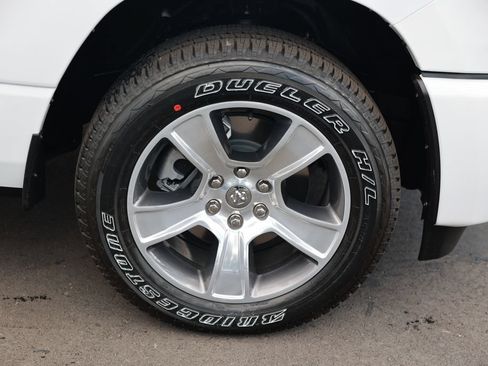 New 2026 RAM 1500 Express RWD image 8