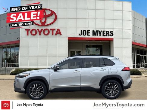 New 2026 Toyota Corolla Cross XLE image 7