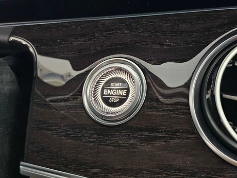 Used 2020 Mercedes-Benz E 350 Sedan image 29