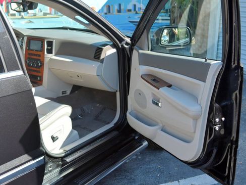 Used 2008 Jeep Grand Cherokee Overland w/ Mopar Chrome Edition Group AWD/4WD image 36