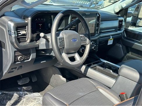 New 2025 Ford F250 Lariat w/ Lariat Ultimate Package image 7