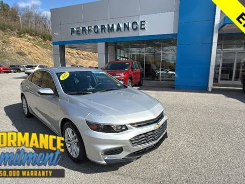 Used 2017 Chevrolet Malibu LT w/ Leather Package image 1