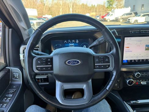 Used 2024 Ford F350 Lariat w/ Lariat Ultimate Package image 40