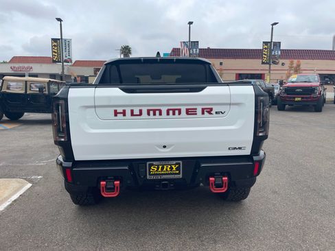 Used 2024 GMC Hummer EV 2X w/ Extreme Off-Road Package AWD/4WD image 4