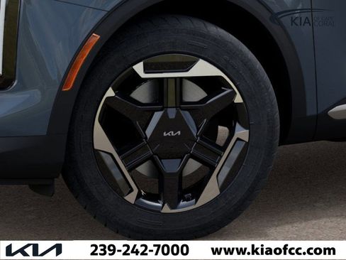 New 2026 Kia Sportage S image 9