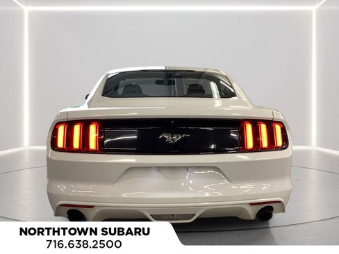 Used 2017 Ford Mustang Coupe RWD image 4