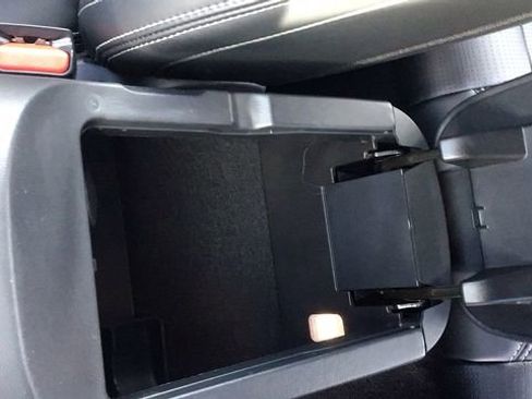 Certified 2025 Ford Mustang GT Premium image 22