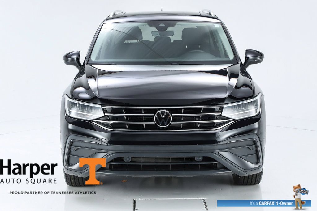 Used 2023 Volkswagen Tiguan SE w/ Panoramic Sunroof Package FWD image 54