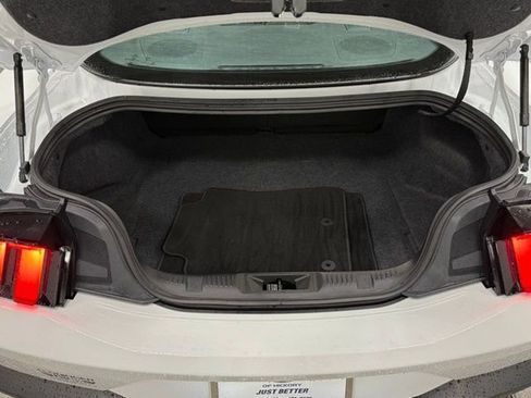 Used 2025 Ford Mustang Coupe image 32