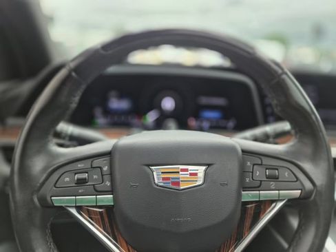 Used 2024 Cadillac Escalade Premium Luxury w/ LPO, Floor Liner Package AWD/4WD image 15
