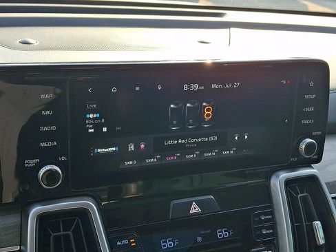 Used 2021 Kia Sorento EX w/ EX AWD X-Line Package image 22
