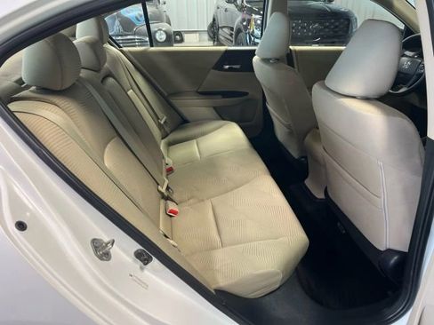 Used 2014 Honda Accord LX image 12