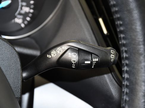 Used 2019 Ford Escape SEL image 24