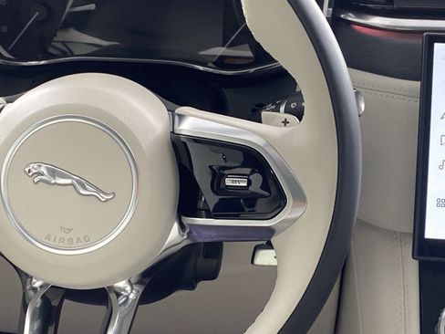 New 2023 Jaguar F-PACE S image 16