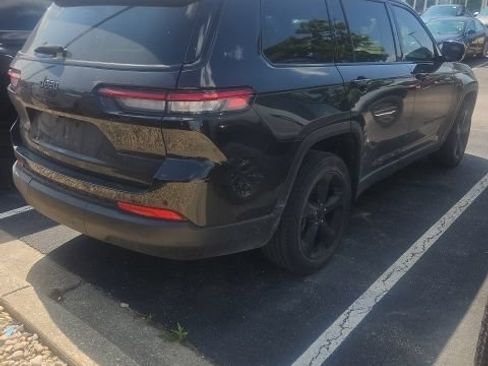 Used 2021 Jeep Grand Cherokee L Laredo AWD/4WD image 3