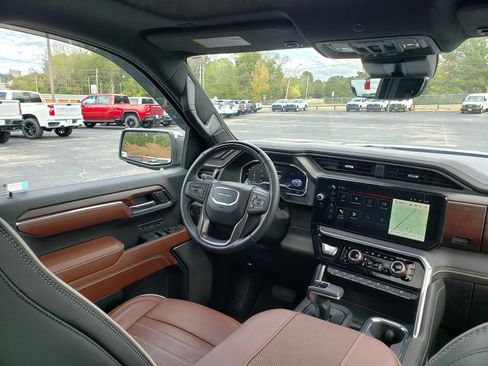 Used 2024 GMC Sierra 1500 Denali Ultimate image 37