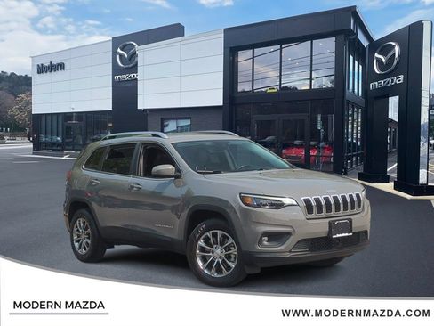 Used 2021 Jeep Cherokee Latitude Lux w/ Comfort/Convenience Group AWD/4WD image 1