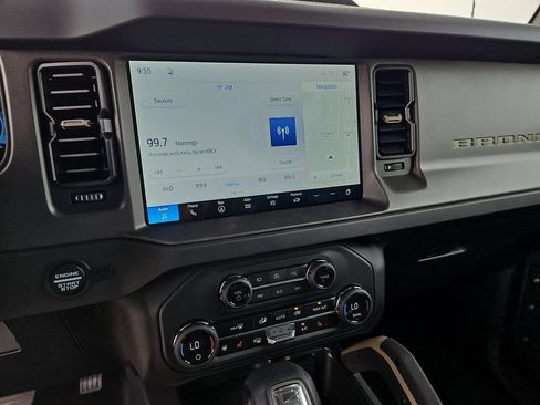 New 2026 Ford Bronco Badlands AWD/4WD image 25
