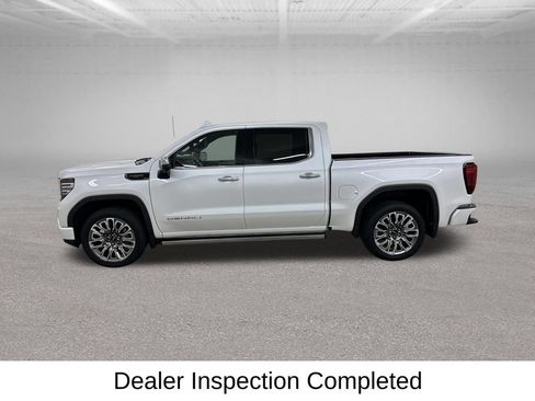 Used 2023 GMC Sierra 1500 Denali Ultimate AWD/4WD image 8