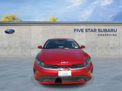 Used 2023 Kia Forte LXS FWD image 3