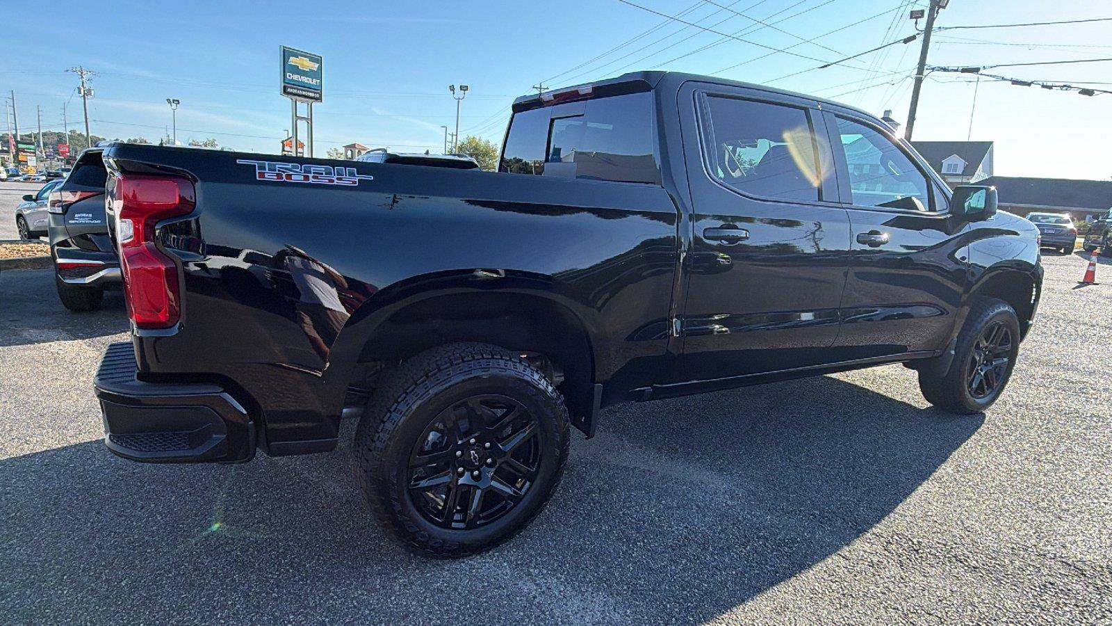 New 2026 Chevrolet Silverado 1500 LT Trail Boss w/ LT Trail Boss Premium Package AWD/4WD image 7