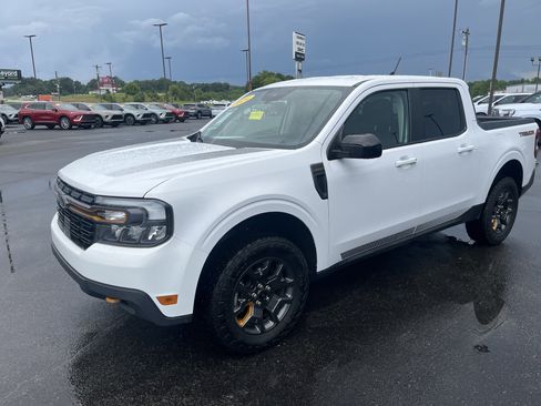 Used 2024 Ford Maverick Tremor w/ Tremor Off-Road Package AWD/4WD image 1